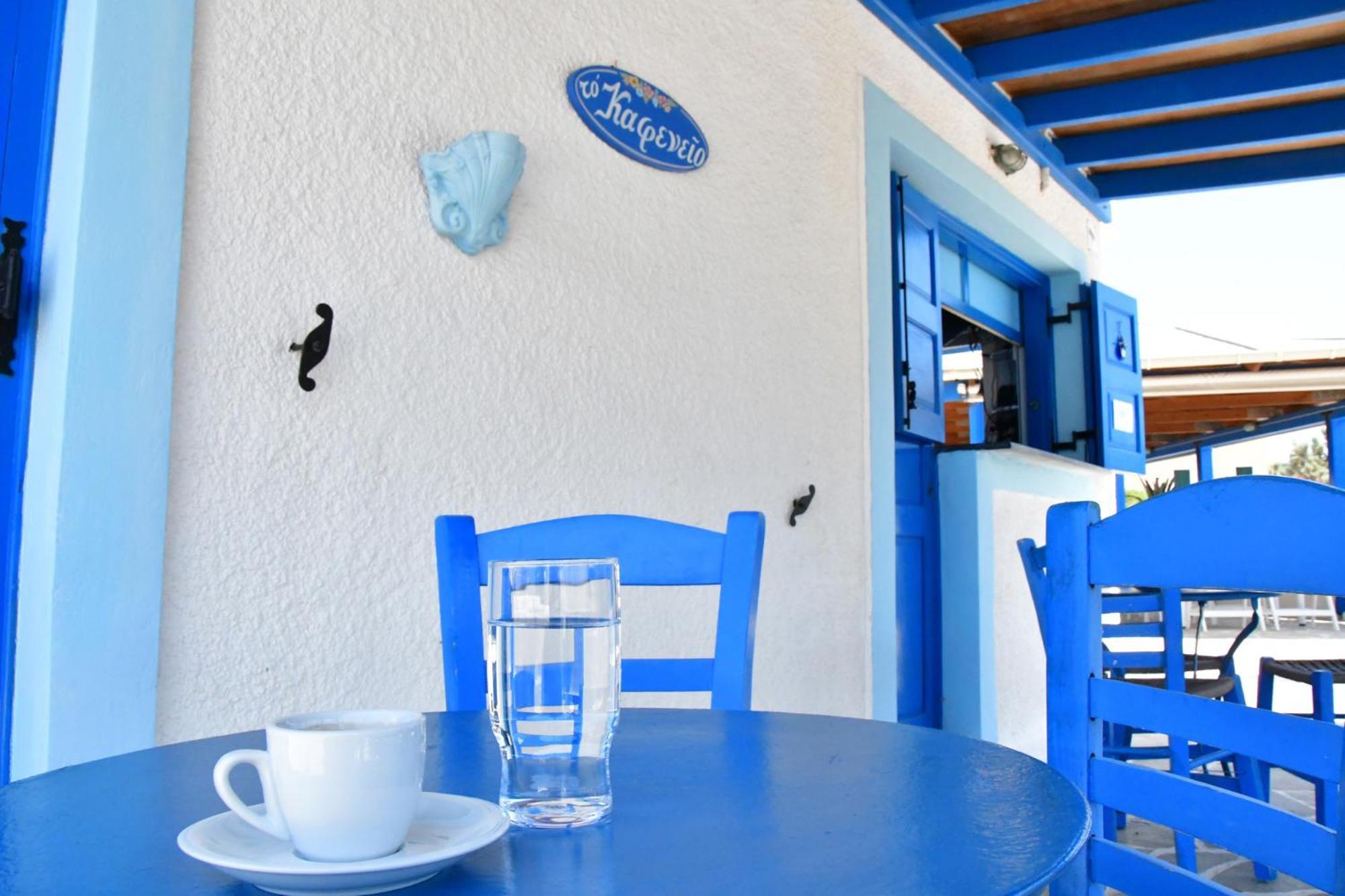 Blue Dolphin Studios And Apartment Vagia  Exterior foto