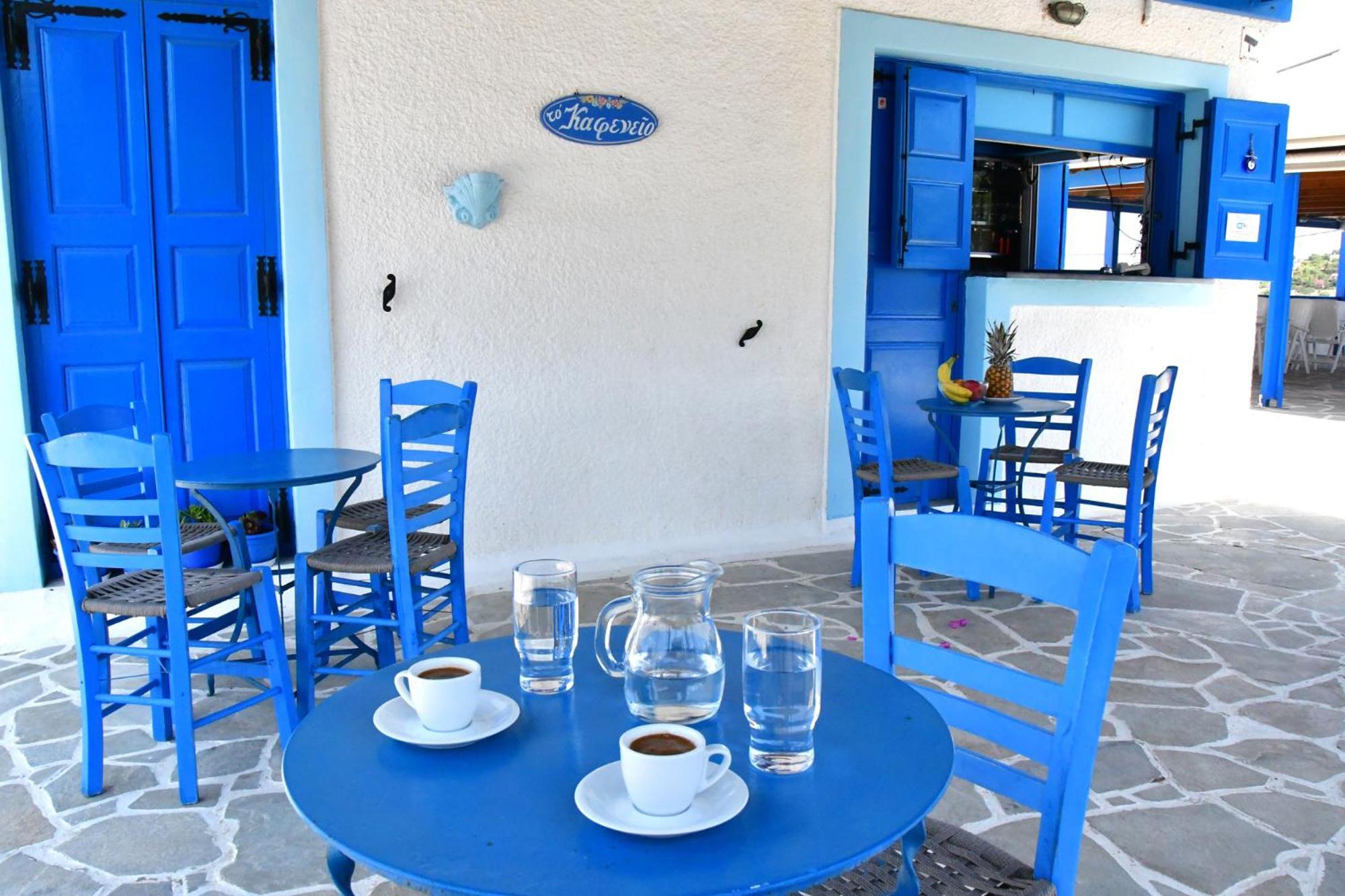 Blue Dolphin Studios And Apartment Vagia  Exterior foto